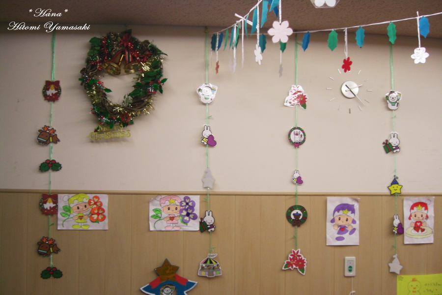 小児病棟のクリスマス壁面飾り